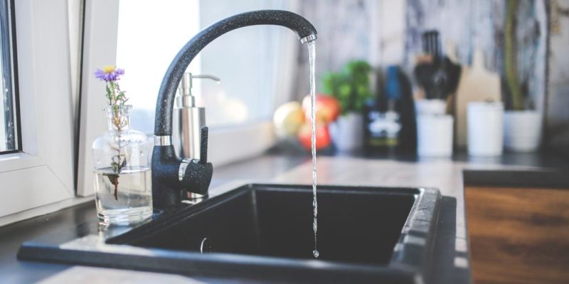Here's ten simple ways you can employ sustainable principles in your new home that will reduce your energy consumption and save you money.